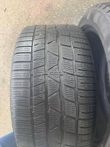 Continental 255/40 R18 Zimska