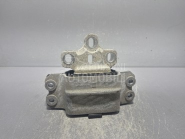 NOSAC MOTORA za Volkswagen Tiguan