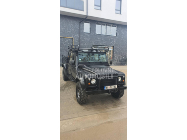 Land Rover Defender 130 Puma