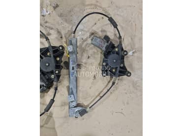Podizač stakla (zadnji desni) za Alfa Romeo 156 od 2000. do 2006. god.