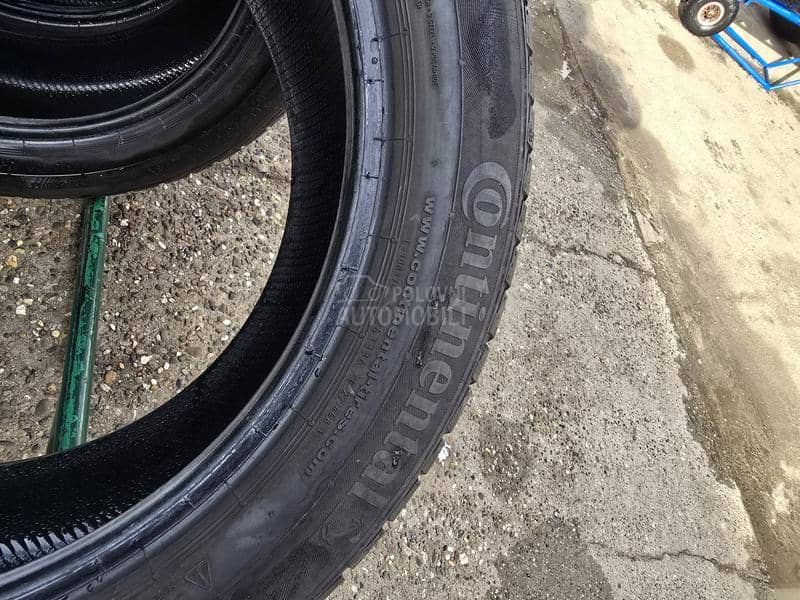 Continental 205/55 R17 Zimska