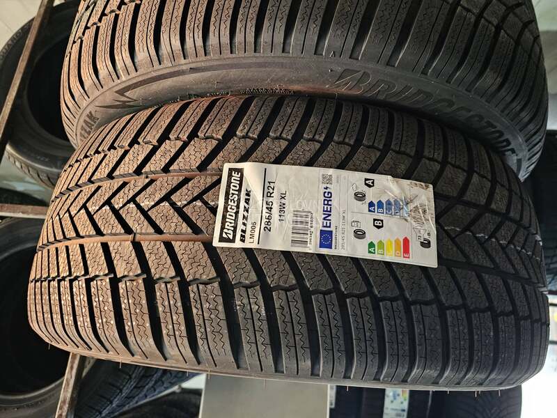Bridgestone 285/45 R21 Zimska