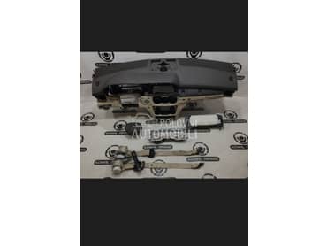 tabla aerbag pojasevi za Mercedes Benz GLK Klasa od 2014. do 2025. god.