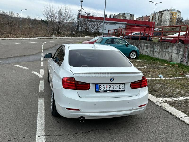 BMW 320 F30