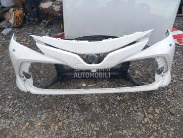 branik za Toyota Camry