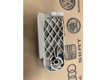 Prednji otvarač haube za Audi Q7