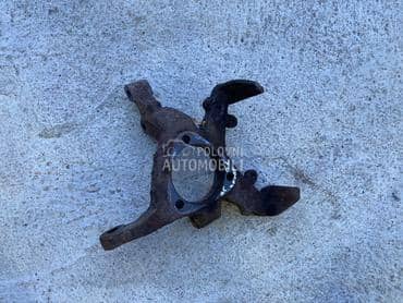 nosac klesta prednji desni za Opel Astra G