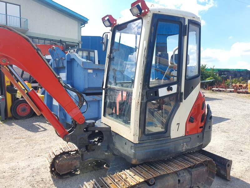 Kobelco Tb 50