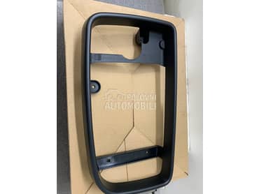 Okvir desnog retrevizora za Volkswagen Multivan