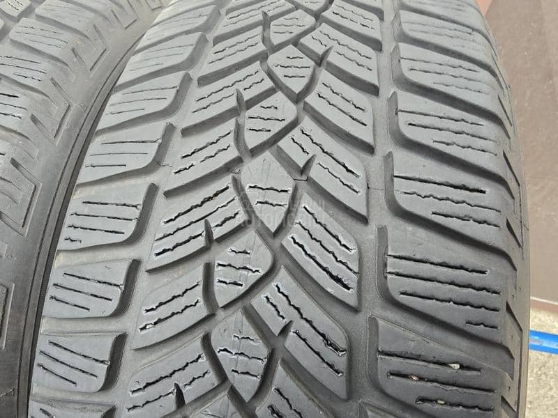 Fulda 215/60 R16 Zimska