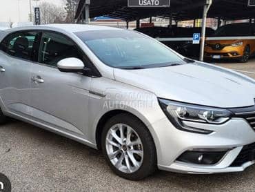 Reno megan 4 farovi branik za Renault Megane od 2016. do 2022. god.
