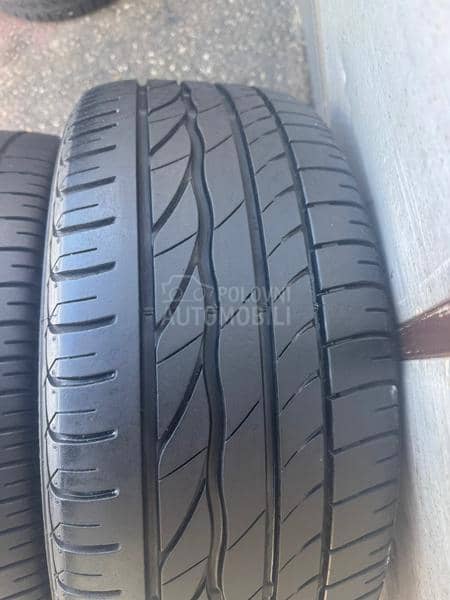 Bridgestone 225/45 R17 Letnja