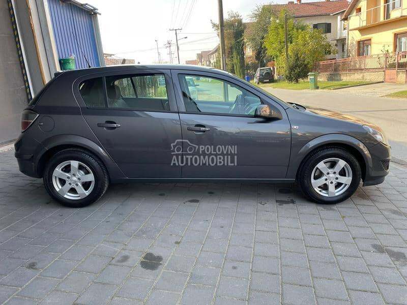 Delovi za Opel Astra F H J K 05- 2017. god.