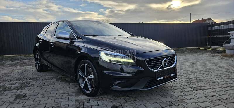 Volvo V40 