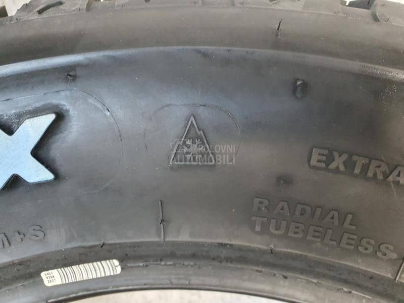 Gripmax 255/60 R18 Sve sezone