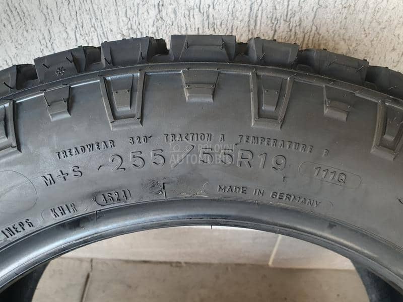 Goodyear 255/55 R19 Letnja