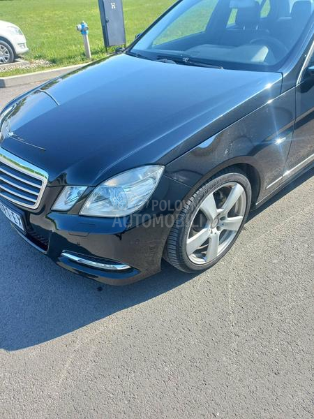 Mercedes Benz E 250 