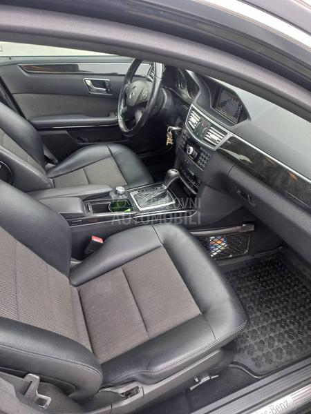 Mercedes Benz E 250 