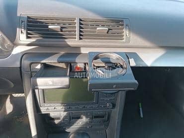 Drzac za case za Audi A4 od 2004. do 2008. god.