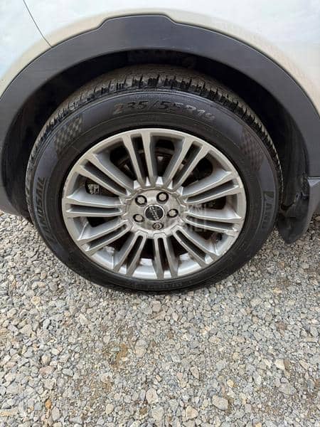 Land Rover Range Rover Evoque 2.2 -  kompletan auto u delovima