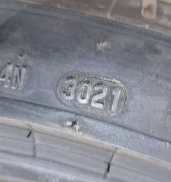 Pirelli 315/35 R22 Letnja