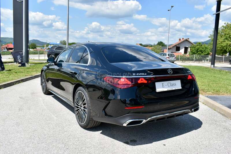 Mercedes Benz E 220 AMG