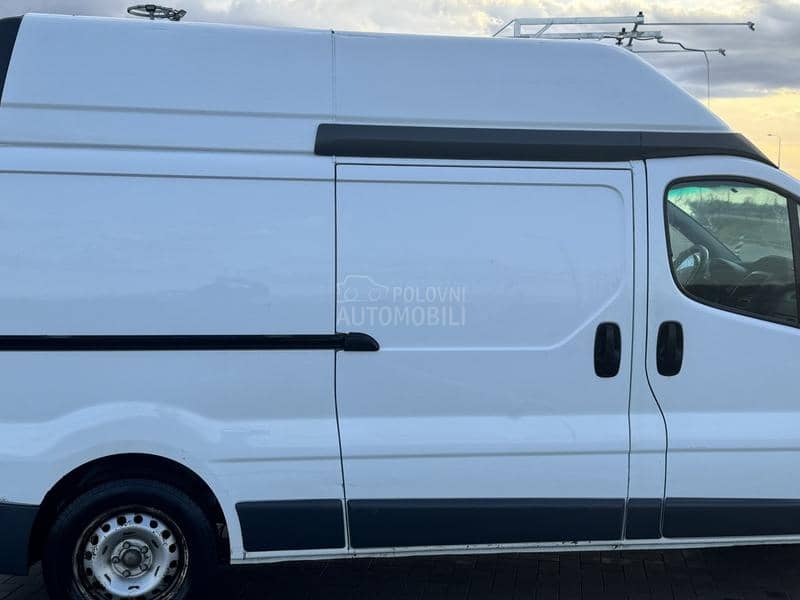 Renault Trafic DCI