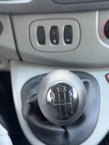Renault Trafic DCI