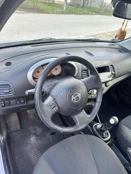 Nissan Micra 