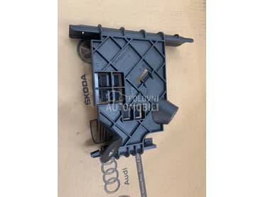 Drzac upravljackog mod motora za Audi Q3