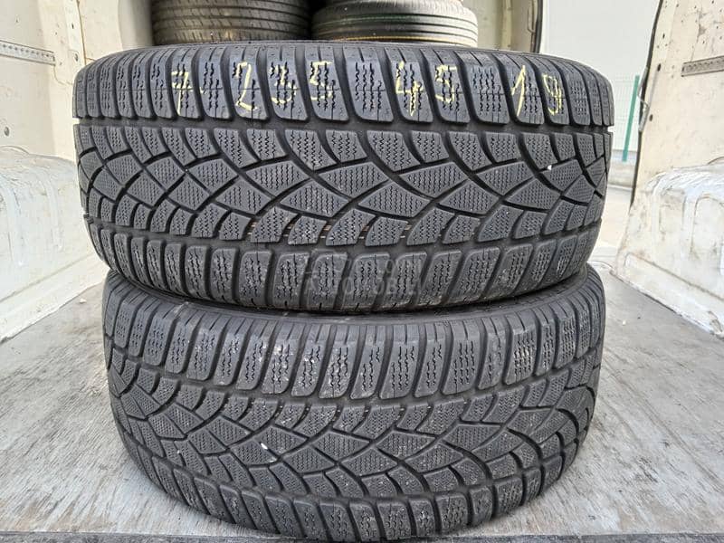 Dunlop 235/45 R19 Sve sezone