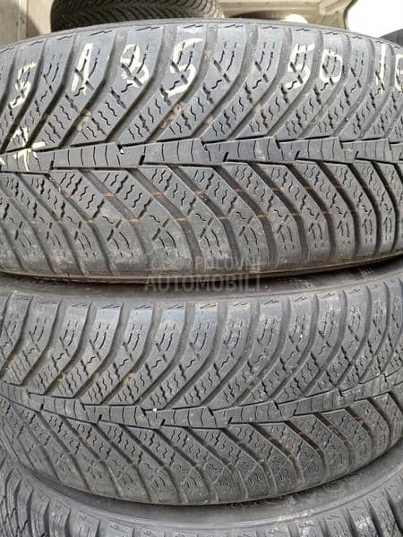 Kumho 185/50 R16 Sve sezone