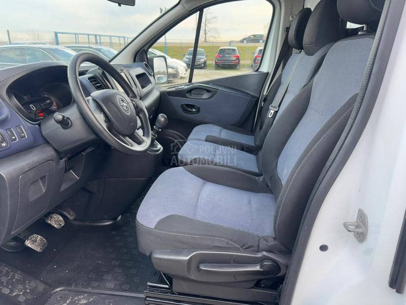 Opel Vivaro 