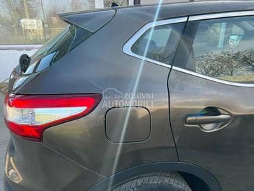 Polustranica desna braon CAPG za Nissan Qashqai od 2013. do 2021. god.