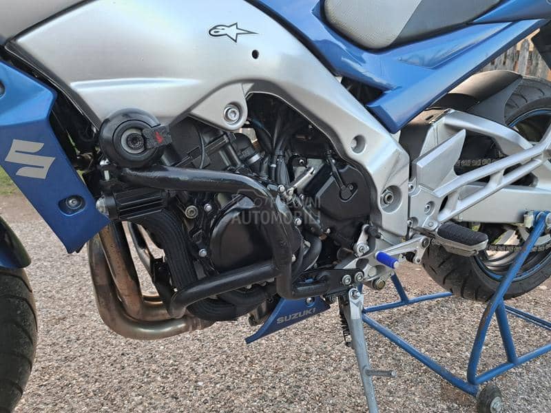 Suzuki Gsr 600