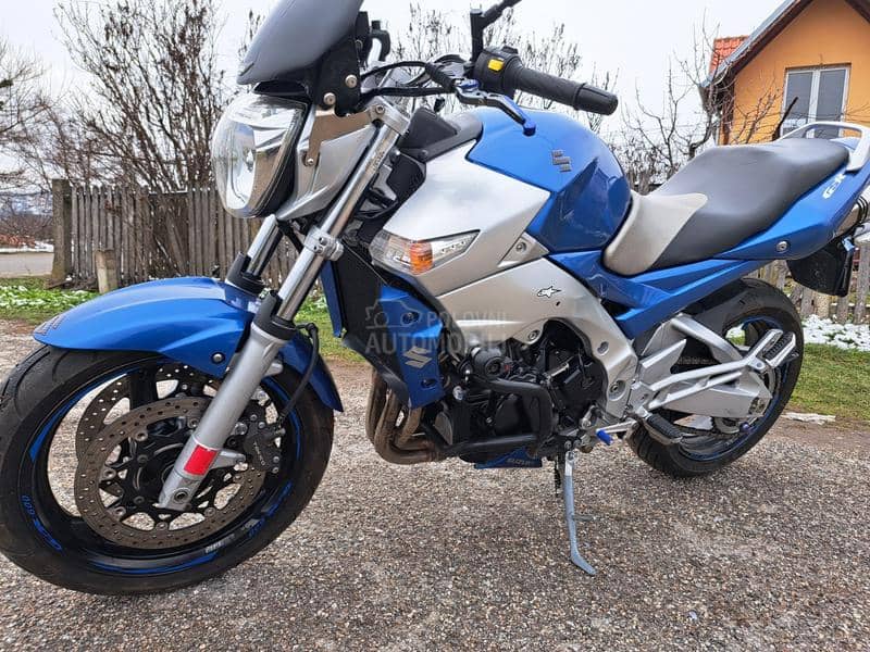 Suzuki Gsr 600