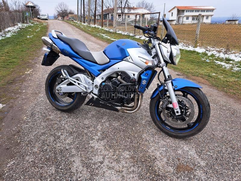 Suzuki Gsr 600