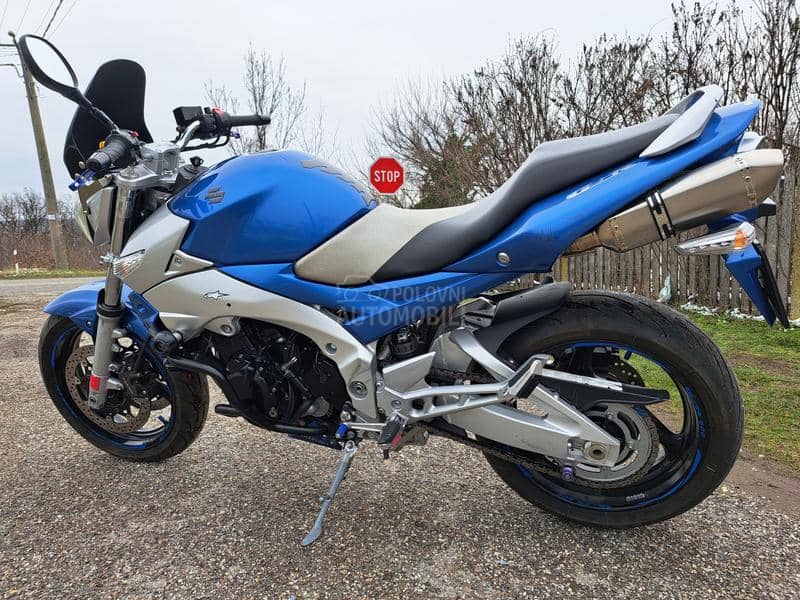 Suzuki Gsr 600