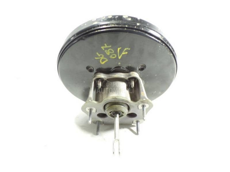 Kočiona servo pumpa