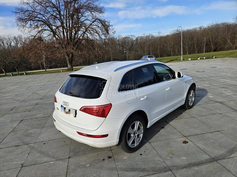 Audi Q5 a u t o m a t i k
