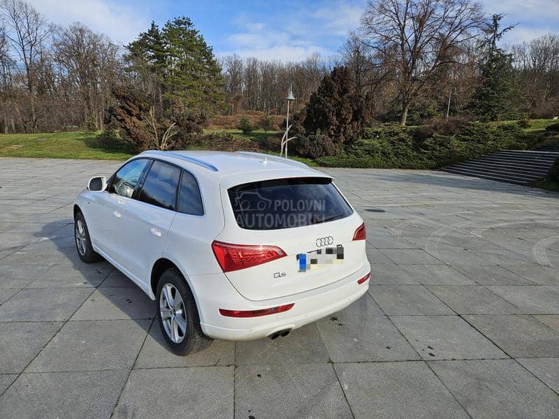Audi Q5 a u t o m a t i k