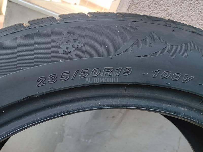 Westlake 235/50 R19 Zimska