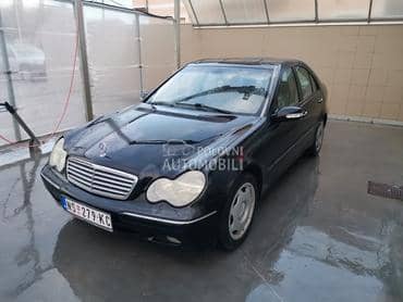 Mercedes Benz C 240 V6.  2,6