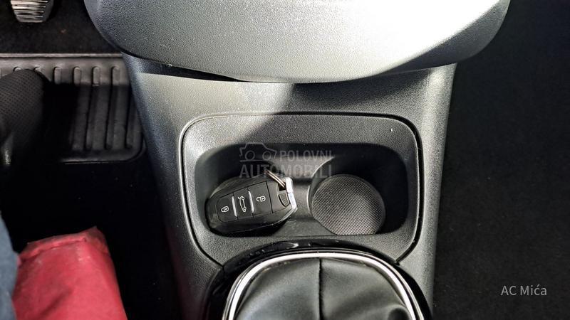 Citroen C4 Cactus 1.2 PURE NAV ALU LED