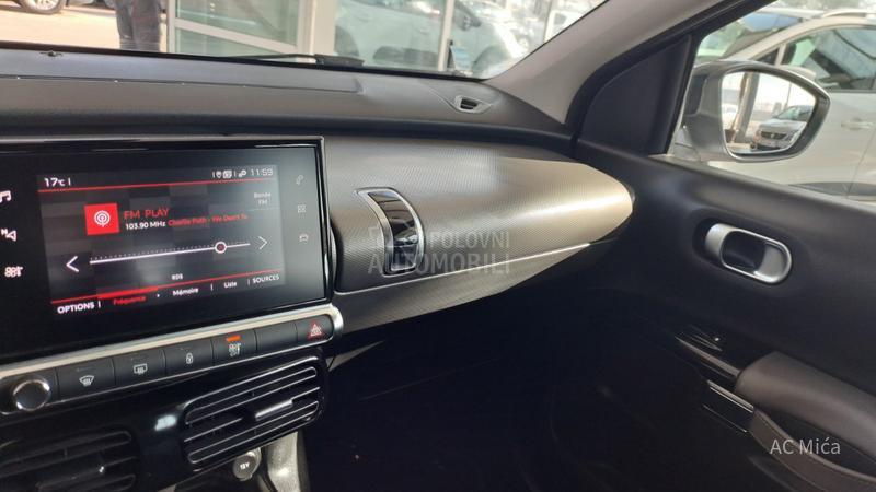 Citroen C4 Cactus 1.2 PURE NAV ALU LED