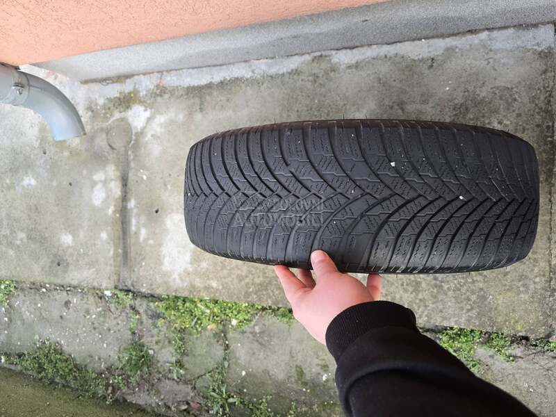 Barum 205/60 R16 Zimska