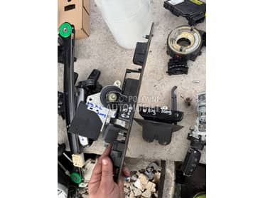 Brava kvaka za Audi A3 od 2005. do 2012. god.