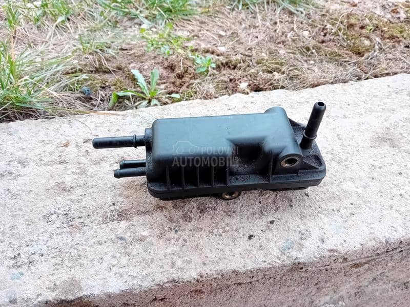 Prelivnik nafte 1.9 JTD