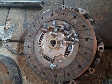 set kvacila za Renault Scenic od 1998. do 2003. god.