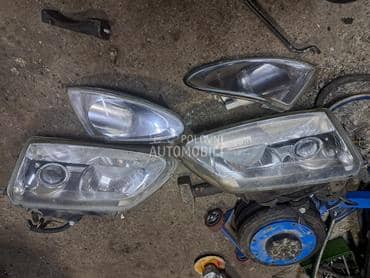 farovi za Renault Espace od 1998. do 2003. god.